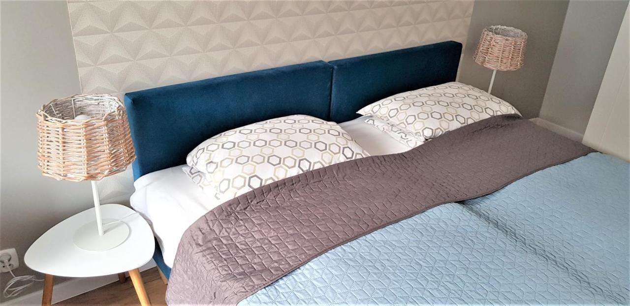 צ'סטוצ'ובה Apartament Centrum מראה חיצוני תמונה