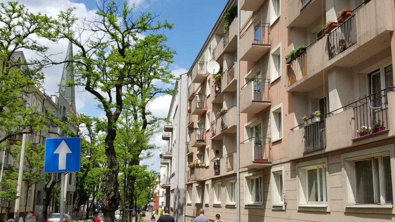 צ'סטוצ'ובה Apartament Centrum מראה חיצוני תמונה